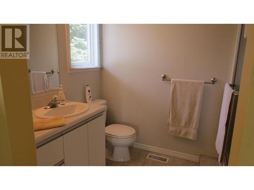 229 S Grosz Road, Quesnel, BC - Indoor Photo Showing Bathroom