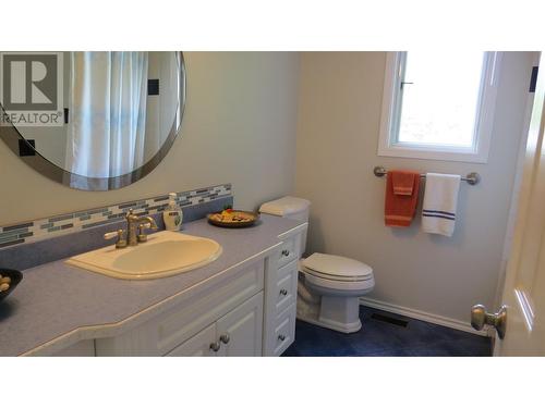 229 S Grosz Road, Quesnel, BC - Indoor Photo Showing Bathroom