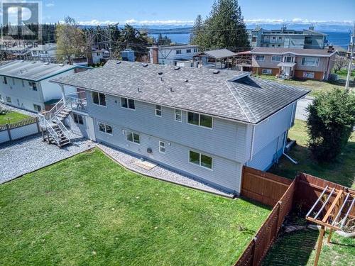 3824 Selkirk Ave, Powell River, BC - Outdoor