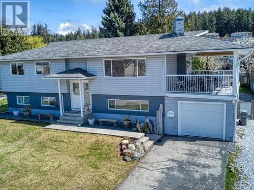 3824 Selkirk Ave, Powell River, BC - Outdoor