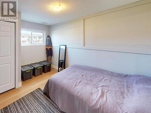 3824 Selkirk Ave, Powell River, BC - Indoor Photo Showing Bedroom