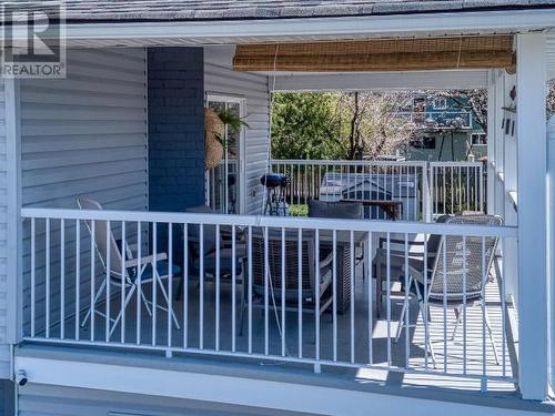 3824 Selkirk Ave, Powell River, BC - Outdoor With Deck Patio Veranda