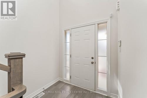 4 Clermiston Crescent, Brampton (Sandringham-Wellington), ON - Indoor Photo Showing Other Room