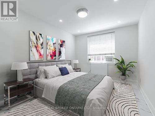 6 - 2693 Lakeshore Boulevard W, Toronto, ON - Indoor Photo Showing Bedroom