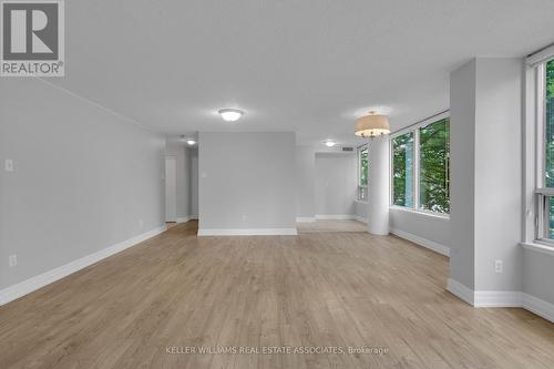 208 - 330 Rathburn Road W, Mississauga (City Centre), ON - Indoor Photo Showing Other Room