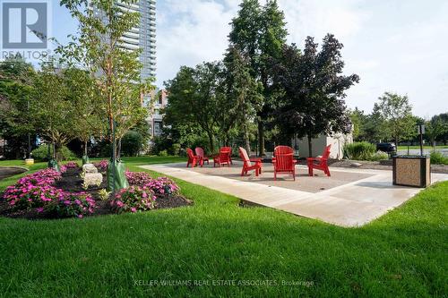 208 - 330 Rathburn Road W, Mississauga (City Centre), ON - Outdoor