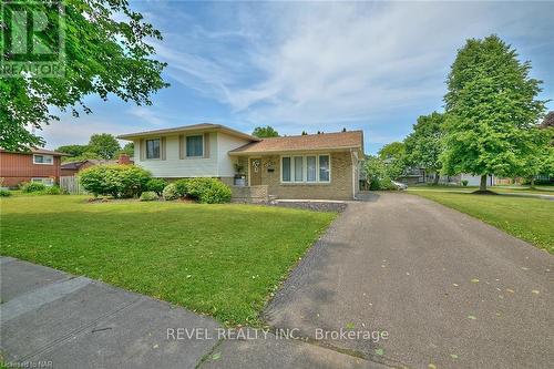 8 Wiltshire Boulevard, Welland, ON - Outdoor With Facade