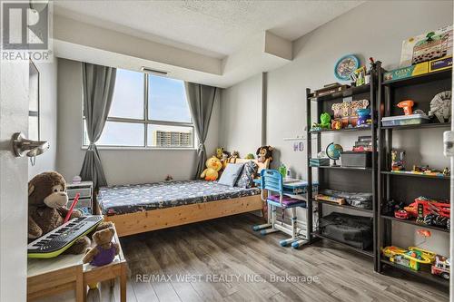 1205 - 10 Stonehill Court, Toronto, ON - Indoor Photo Showing Bedroom