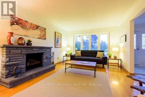 26 Bathford Crescent, Toronto (Bayview Village), ON - Indoor Photo Showing Living Room With Fireplace