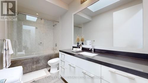 5 Braemar Avenue, Toronto (Yonge-Eglinton), ON - Indoor Photo Showing Bathroom