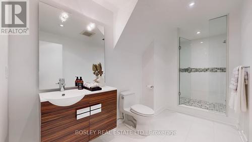 5 Braemar Avenue, Toronto (Yonge-Eglinton), ON - Indoor Photo Showing Bathroom