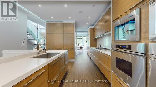 5 Braemar Avenue, Toronto (Yonge-Eglinton), ON - Indoor Photo Showing Kitchen