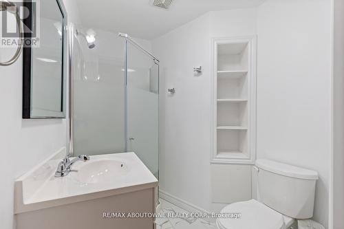 1204 Potters Wheel Crescent, Oakville (Glen Abbey), ON - Indoor Photo Showing Bathroom