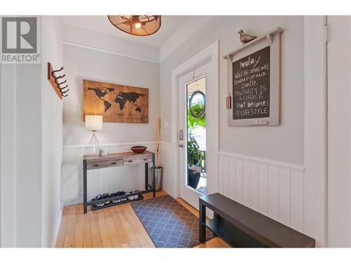 497 Vancouver Avenue, Penticton, BC - Indoor Photo Showing Laundry Room