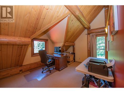 592 Bear Valley Road, Lumby, BC - Indoor Photo Showing Office