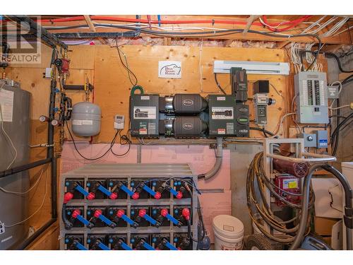 592 Bear Valley Road, Lumby, BC - Indoor Photo Showing Basement