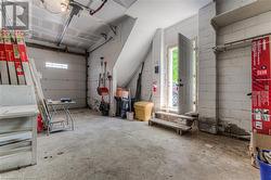 vacant garage unit for Owner User - 