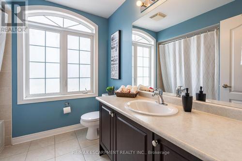 3234 Sharp Road, Burlington (Alton), ON - Indoor Photo Showing Bathroom