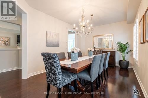 3234 Sharp Road, Burlington (Alton), ON - Indoor Photo Showing Dining Room