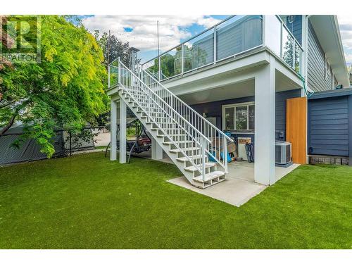 574 Gowen Place, Kelowna, BC - Outdoor