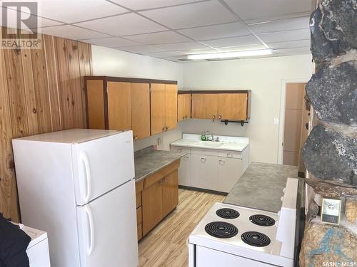 597 Broadway Street W, Fort Qu'Appelle, SK - Indoor Photo Showing Kitchen