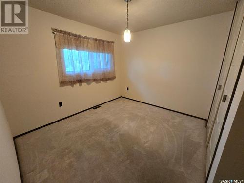 203 Calder Street, Kennedy, SK - Indoor Photo Showing Other Room