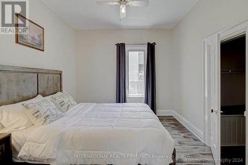 304 Innisfil Street, Barrie (Allandale), ON - Indoor Photo Showing Bedroom