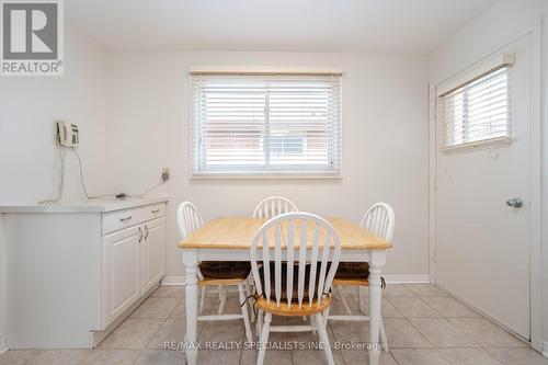 3218 Mccarthy Court, Mississauga, ON - Indoor Photo Showing Dining Room