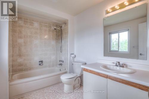 65 Durness Avenue, Toronto (Rouge), ON - Indoor Photo Showing Bathroom