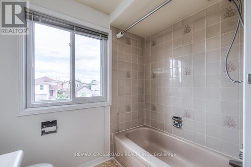 65 Durness Avenue, Toronto (Rouge), ON - Indoor Photo Showing Bathroom