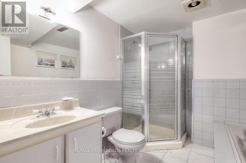 65 Durness Avenue, Toronto (Rouge), ON - Indoor Photo Showing Bathroom