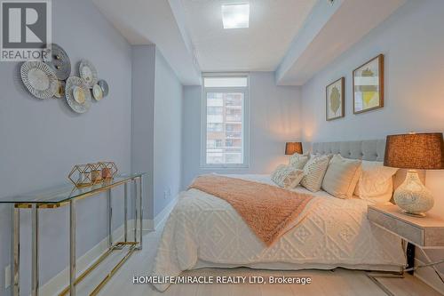 308 - 68 Merton Street, Toronto (Mount Pleasant West), ON - Indoor Photo Showing Bedroom