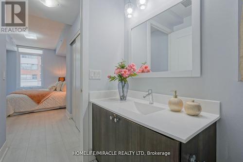 308 - 68 Merton Street, Toronto (Mount Pleasant West), ON - Indoor Photo Showing Bathroom