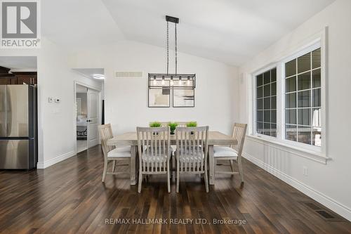 9 Fieldcrest Court, Brighton, ON - Indoor Photo Showing Dining Room