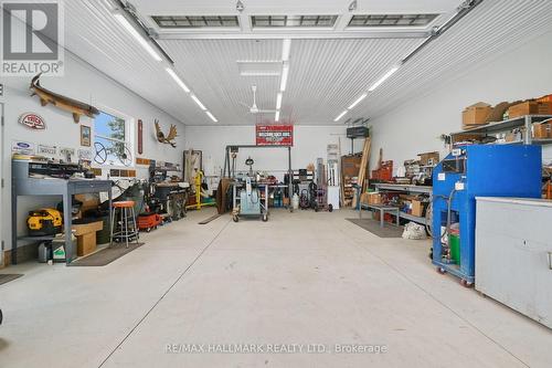 9 Fieldcrest Court, Brighton, ON - Indoor Photo Showing Garage