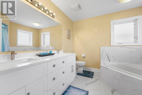 117 Cherokee Drive, Vaughan (Maple), ON - Indoor Photo Showing Bathroom