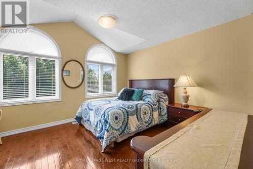 117 Cherokee Drive, Vaughan (Maple), ON - Indoor Photo Showing Bedroom