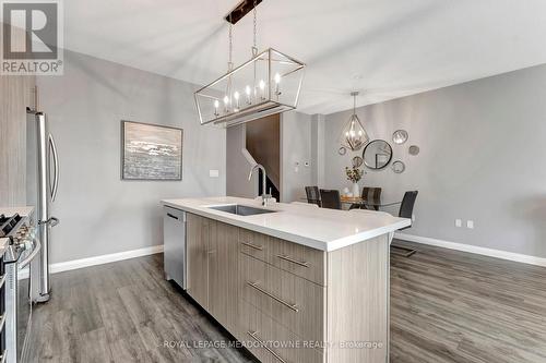 20 - 35 Midhurst Heights, Hamilton (Stoney Creek Mountain), ON - Indoor Photo Showing Kitchen