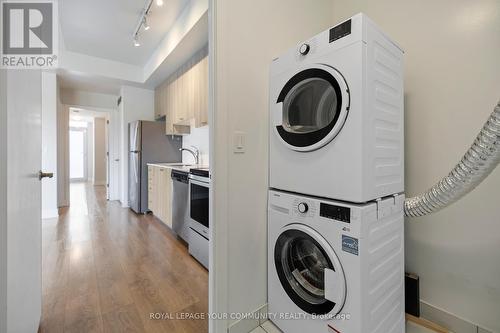 21 - 1245 Bayly Street, Pickering, ON - Indoor Photo Showing Laundry Room