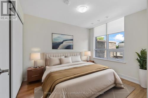 21 - 1245 Bayly Street, Pickering, ON - Indoor Photo Showing Bedroom