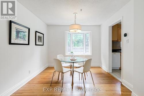 83 Lundy'S Lane, Newmarket, ON - Indoor Photo Showing Dining Room