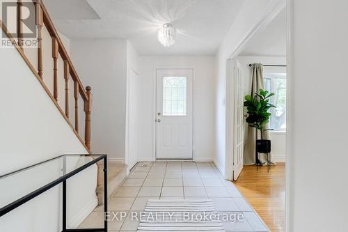 83 Lundy'S Lane, Newmarket, ON - Indoor Photo Showing Other Room