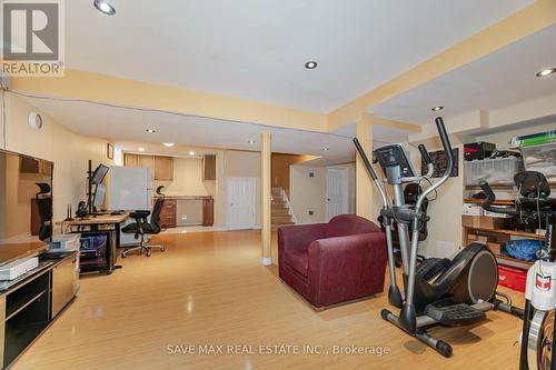 5669 Freshwater Drive, Mississauga (Churchill Meadows), ON - Indoor Photo Showing Gym Room