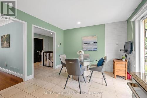 234 Geoffrey Crescent, Whitchurch-Stouffville (Stouffville), ON - Indoor Photo Showing Dining Room