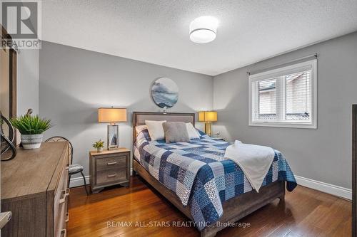 234 Geoffrey Crescent, Whitchurch-Stouffville (Stouffville), ON - Indoor Photo Showing Bedroom