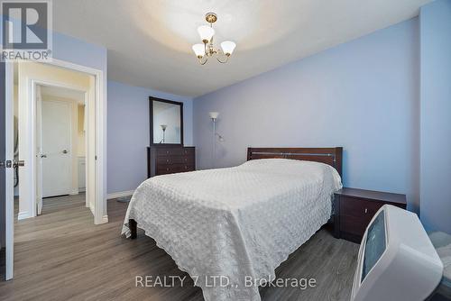 1208 - 3390 Weston Road, Toronto (Humbermede), ON - Indoor Photo Showing Bedroom