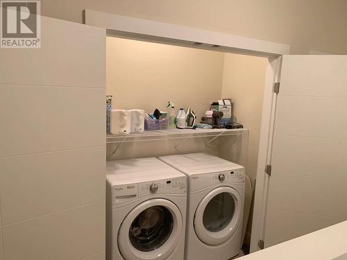 1102 Cameron Avenue Unit# 20, Kelowna, BC - Indoor Photo Showing Laundry Room