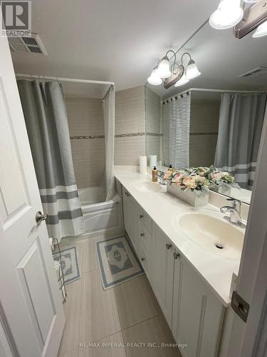 1222 - 80 Harrison Garden Boulevard, Toronto (Willowdale East), ON - Indoor Photo Showing Bathroom