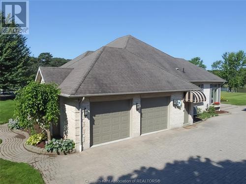 7635 River View Line, Chatham, ON - Outdoor