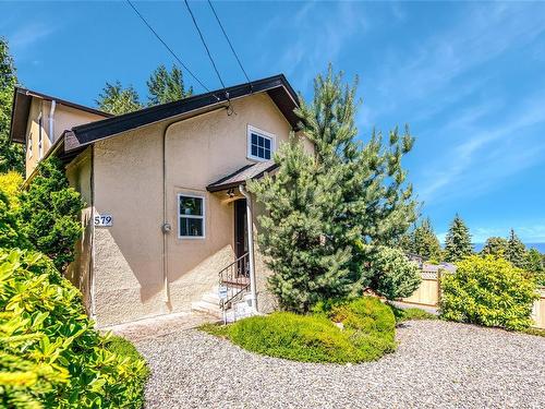 579 Beach Rd, Qualicum Beach, BC 